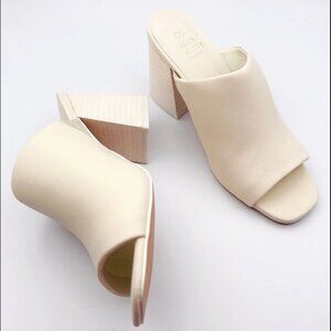 Oasis Society The Kathleen | Beige Block Heel Slides